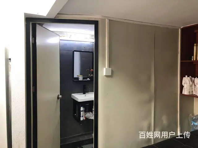 （51旺铺推荐）龙华区中山街道109号美发店转让 - 图片 4