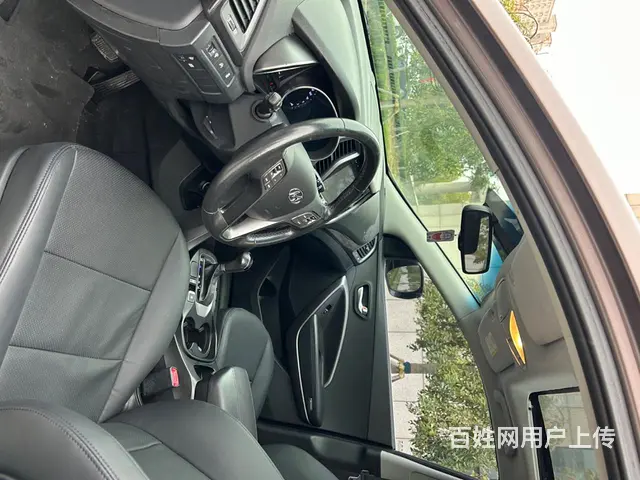 现代 胜达 2013款 新胜达 2.4 手自一体 GLS 两 - 图片 5