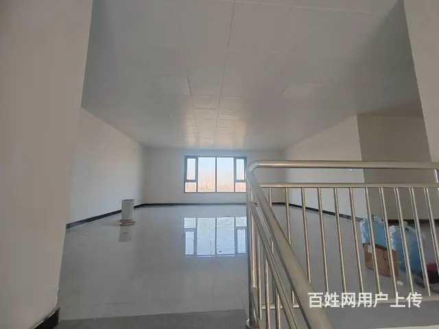 （诚速）平桐路2层临街写字楼 有大型展厅带卫生间大办公室 - 图片 12