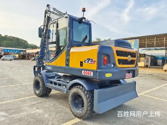 新源轮式抓木机 - 图片 4