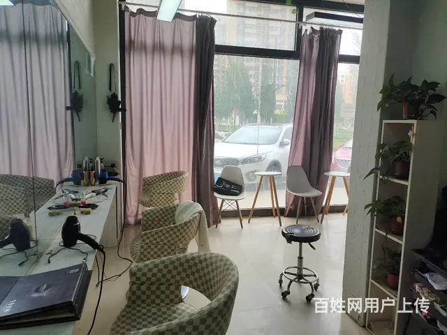 pzj转让西南新区紫庭花苑小区北门卡特理发店，可空转 - 图片 4