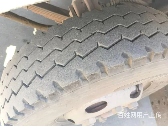 2017.4大宽体东风多利卡 4.2厢式货车 - 图片 5
