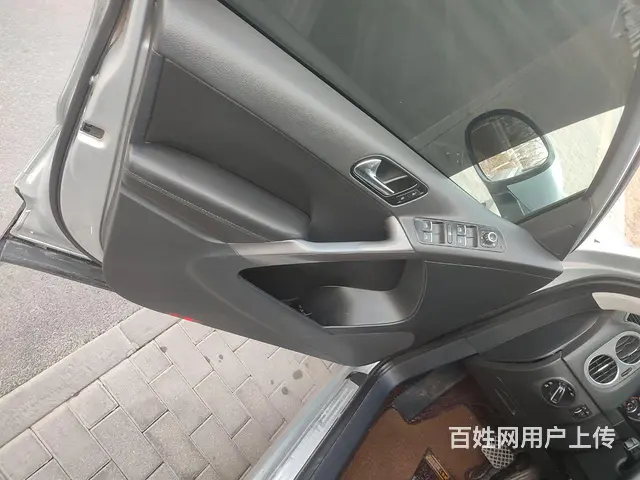 大众 途观 2010款 1.8TSI 手自一体 四驱风尚版 - 图片 9