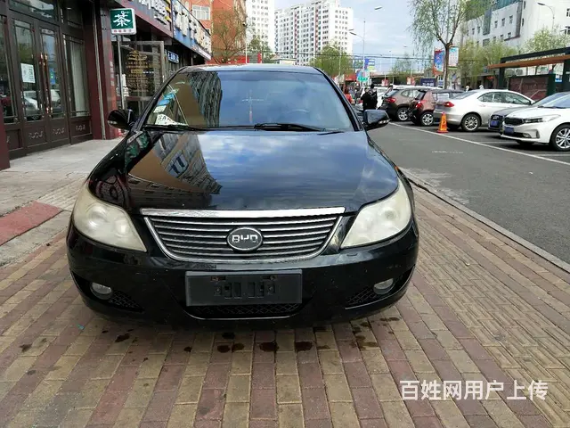 比亚迪F6 2010款 2.0 手动 黄金版 尊贵型 - 图片 2