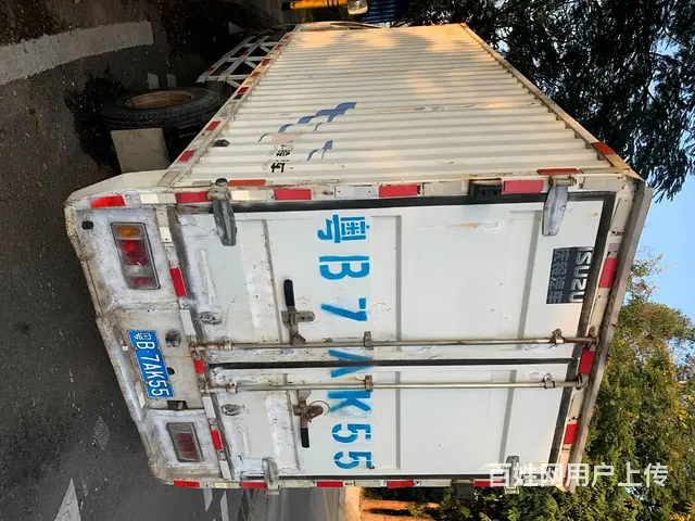 2010年3月，单排4.2米五十铃箱车，车况极品 - 图片 5