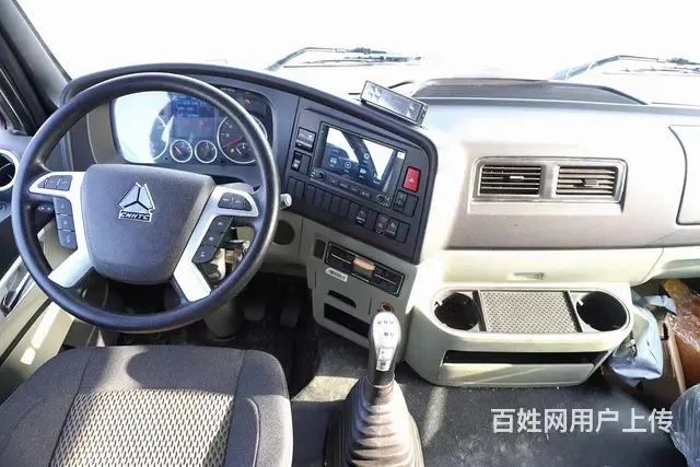 厂家直销重汽豪沃冷藏运输车 现车低价处理 - 图片 8
