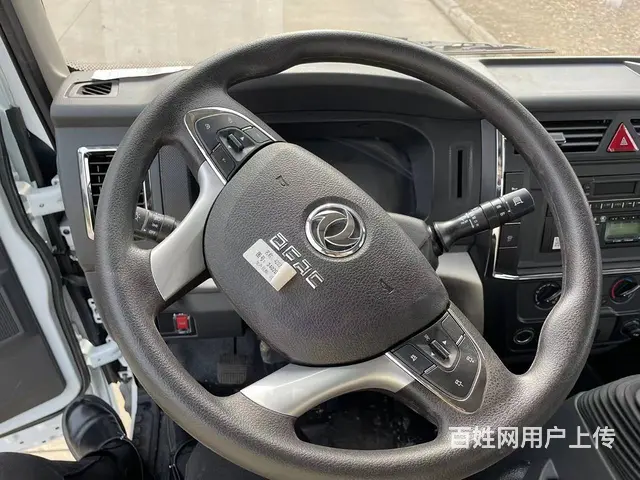 国六东风福瑞卡8吨加油车楚胜8.5方油罐车多少钱 - 图片 7