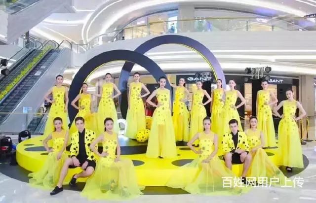 年会礼仪模特、开场舞、沙画师、杂技魔术师、主持人 - 图片 1
