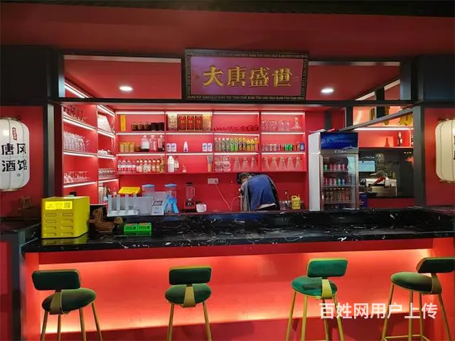 【同城搜铺网免费找店】  西二路400平火锅店转让 - 图片 6