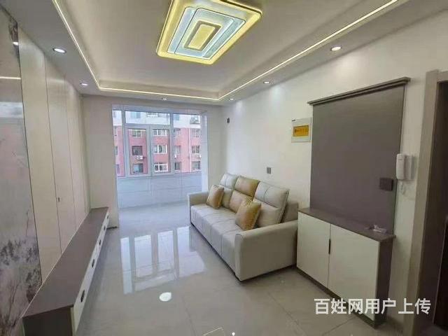 建井小区步梯五层面积70.22平两室南北格局 精装修19.8的图片