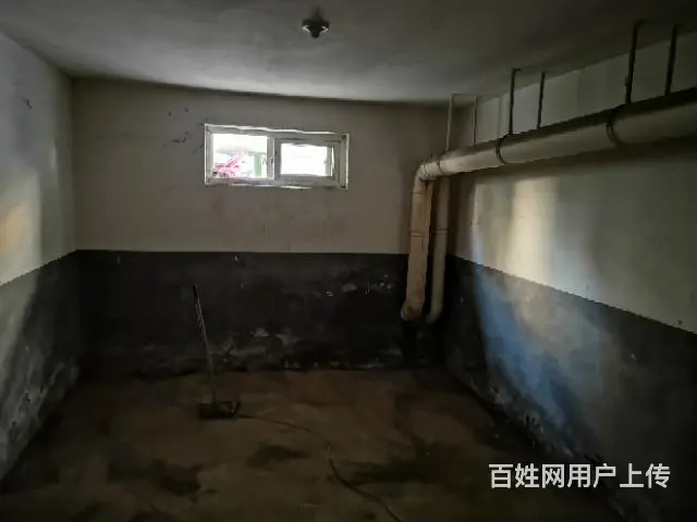 泰山新村车库转让 - 图片 3