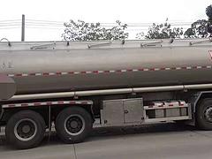 二手解放前四后八铝合金普通液体运输车 20吨油罐车