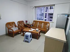 软件园岭兜小区两房一厅出租3500元 交通便利 大同小学旁