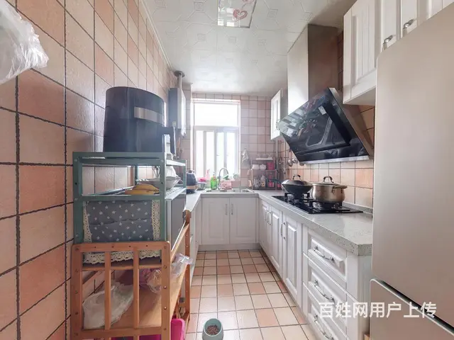南北通透三室。中间楼层，适宜居住 - 图片 5