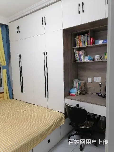 三中学区，云水家园B区3楼两室一厅一阴一阳格局，个人精装。 - 图片 1