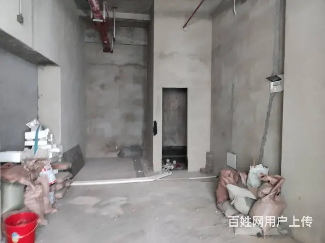 （51旺铺推荐）远大购物广场二楼83平出租 - 图片 7