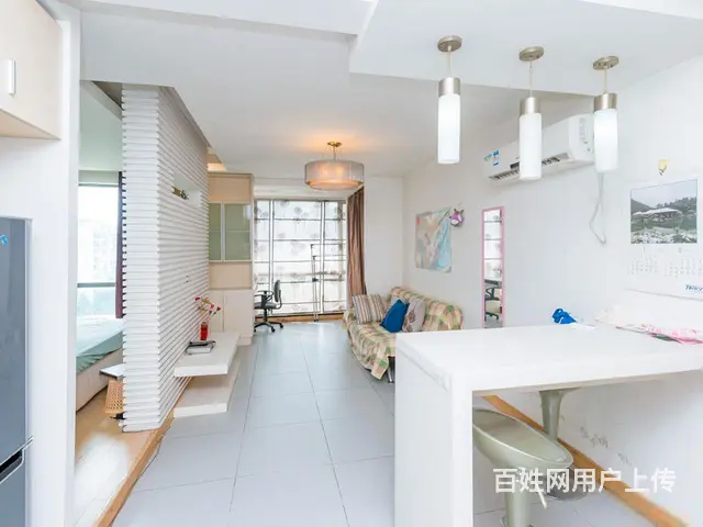 新上金色新城(西区)1室1厅小高层小区里面的 - 图片 1