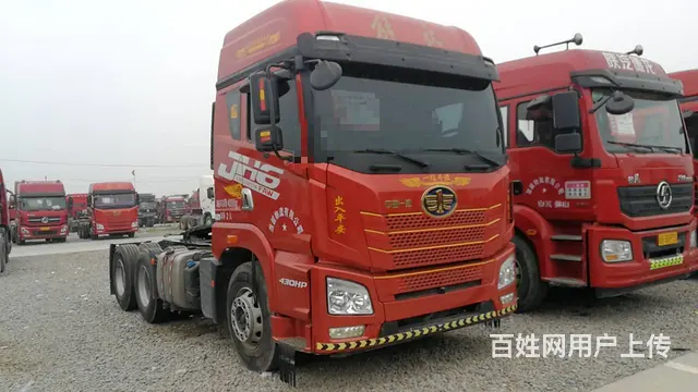 二手解放牵引车 双驱轻体 430马力 锡柴发动机 - 图片 3