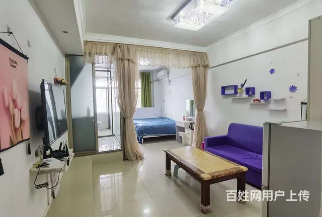 拱北关口龙城大厦电梯精装大公寓出租，租价1700，近关口 - 图片 2