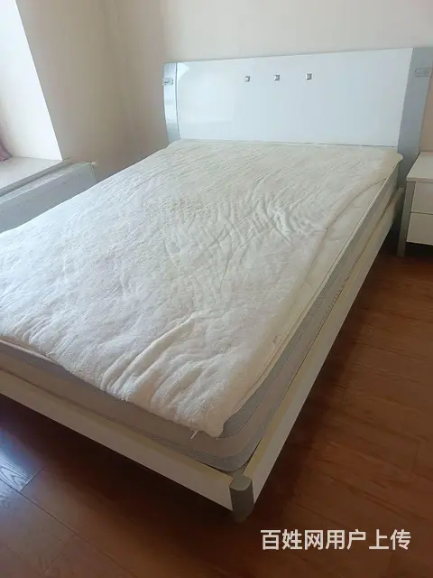 青羊区天合凯旋城4室2厅2卫出租 - 图片 2