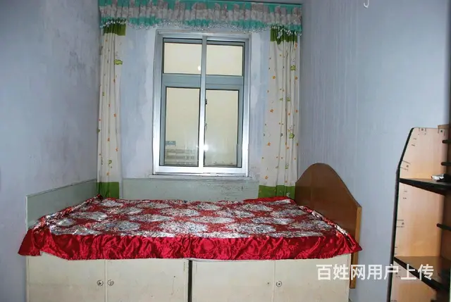 芝罘湾华茂小区口腔医院 2室2厅1卫 - 图片 1