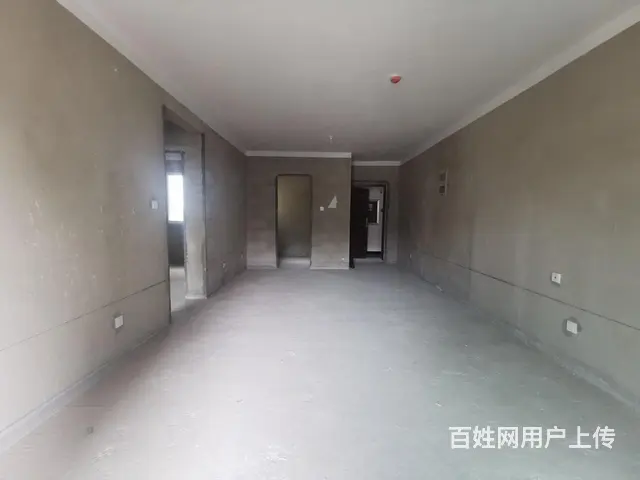 真实在售 中梁   八号楼 7楼 4室2厅2卫  92万 - 图片 1