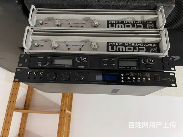 美国皇冠2402功放机 - 图片