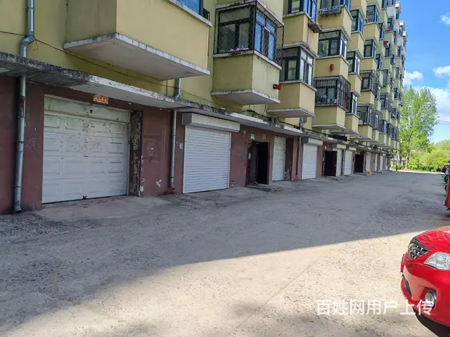 天水湖公园正门枫叶小区车库出卖，面积23.35平 - 图片