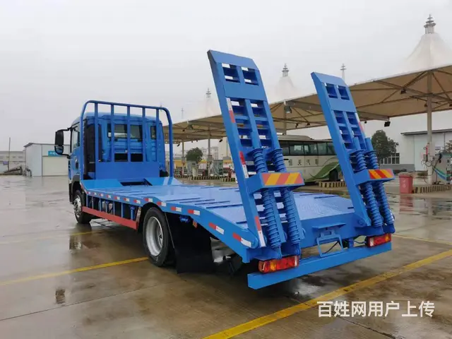 重汽豪沃挖机平板车 单桥可拉200挖机 厂家促销 - 图片 4