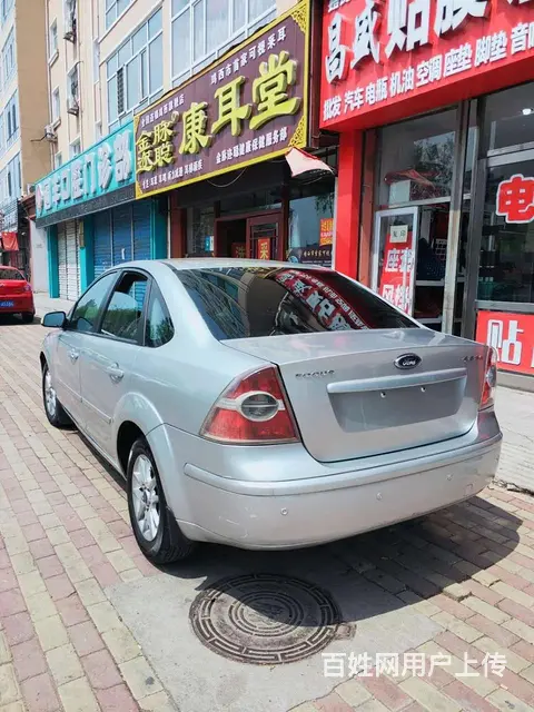 福特 福克斯 2009款 福克斯-三厢 1.8 手动 舒适型 - 图片 4