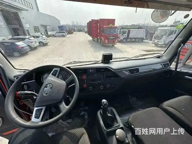 厂家直销解放前四后八9.6米气瓶车 现车低价处理 - 图片 11