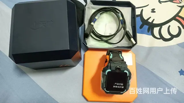 小天才定位电话手表Z6 - 图片 1