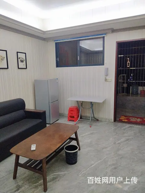 金城龙庭二期附近 商住两用1厅 中等装修 - 图片 1