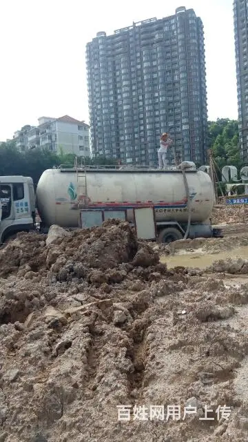 拱北泥浆车租赁35方泥浆罐车运输价格污水运输车出租 - 图片 2