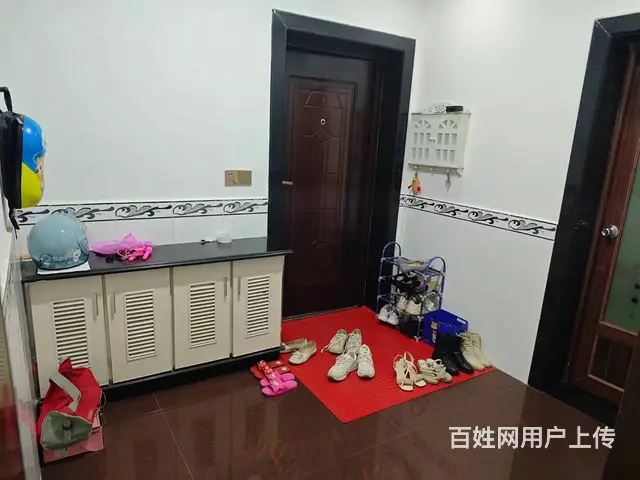上高锦园小区三楼清爽装修三房南边户地面产权车库22平业主诚售 - 图片 8