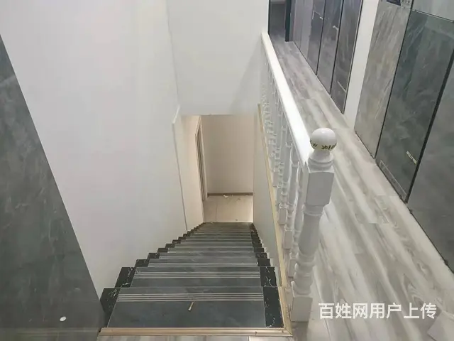 七P 8323 碧桂园天誉临街铺满出租城南区申宁路 - 图片 1