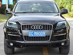 09年奥迪Q7，非常精品，手续全年，2.98万