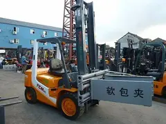 安庆二手3吨叉车|二手合力圆抱夹叉车-平夹抱叉车