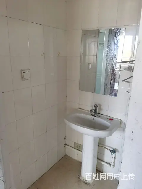 上山小区(金山桥开发区) 普通住宅1厅 简单装修 - 图片 4