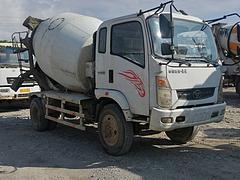 柳州无户16年重汽豪曼单桥6方小型搅拌车桂林小罐车