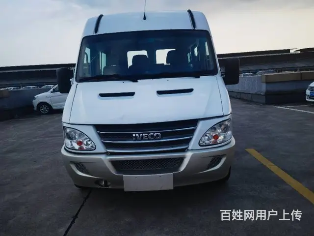 依维柯宝迪6座国四 - 图片 1