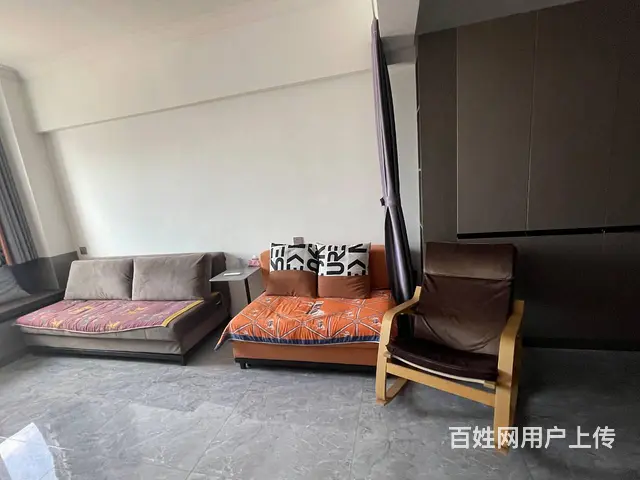 宝地银河广场 普通住宅1厅 精装修 - 图片 1