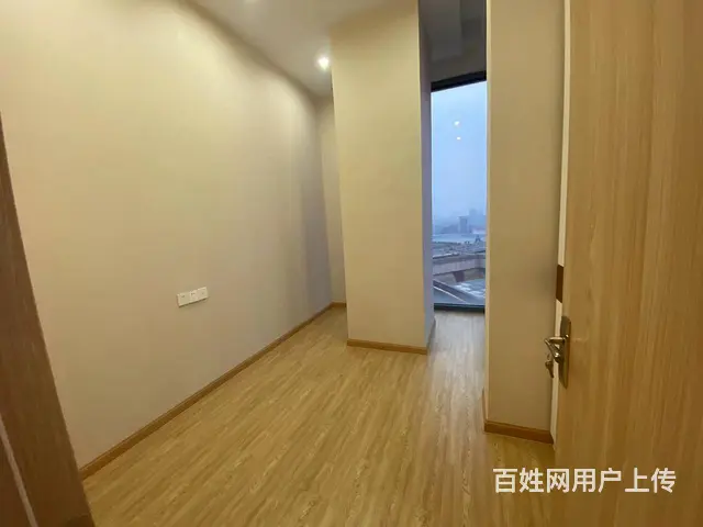 月星环球港80平急售 - 图片 2