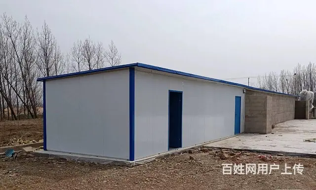 彩钢瓦屋面防水隔热层安装夹芯板房 - 图片 4