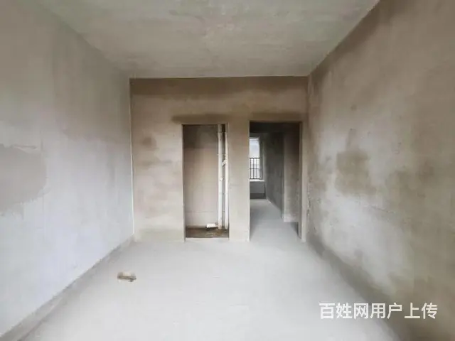 珑庭四室两厅两卫带车位 房东诚心出售 支持按揭 - 图片 7
