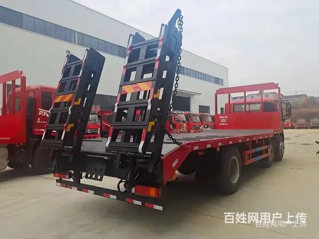 东风小三轴拉185挖机挖机拖车 挖机板车 承载能力强 - 图片 3