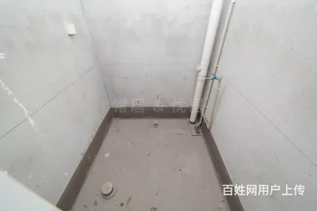 飞龙吾悦旁大名城5室2厅3卫毛坯双卧朝南客厅方正全 - 图片 2