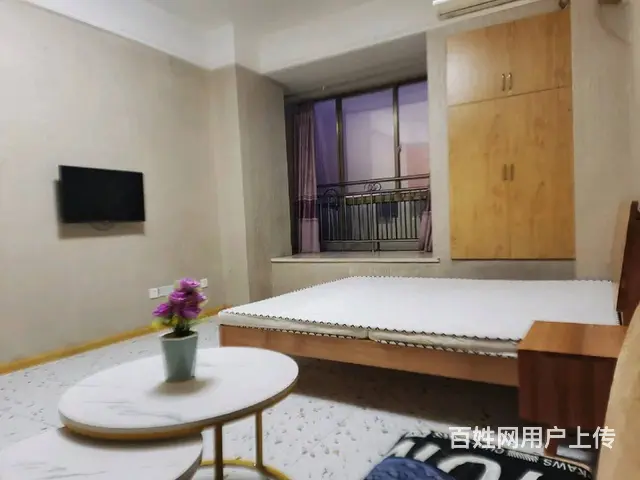 电梯房和平南路中建大酒店附近1室1厅精装家电齐全月租1200 - 图片 1