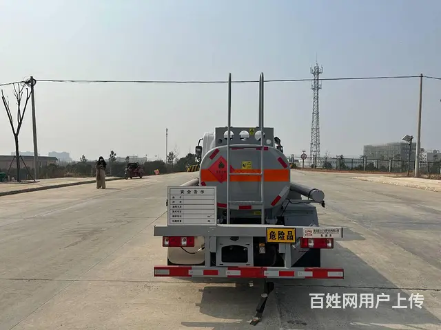 出售解放2吨油罐车 价格优惠的一款蓝牌油罐车包上户 - 图片 7
