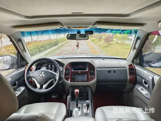 三菱 帕杰罗 2011款 帕杰罗V73 3.0 手自一体 G - 图片 6